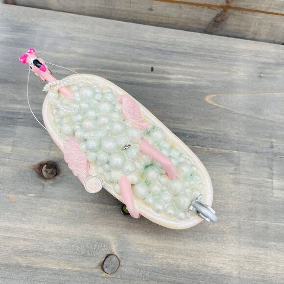 Unique Flirty Feathers Flamingo Taking a Bubble Bath Ornament Margaret Le Van - Picture 4 of 8